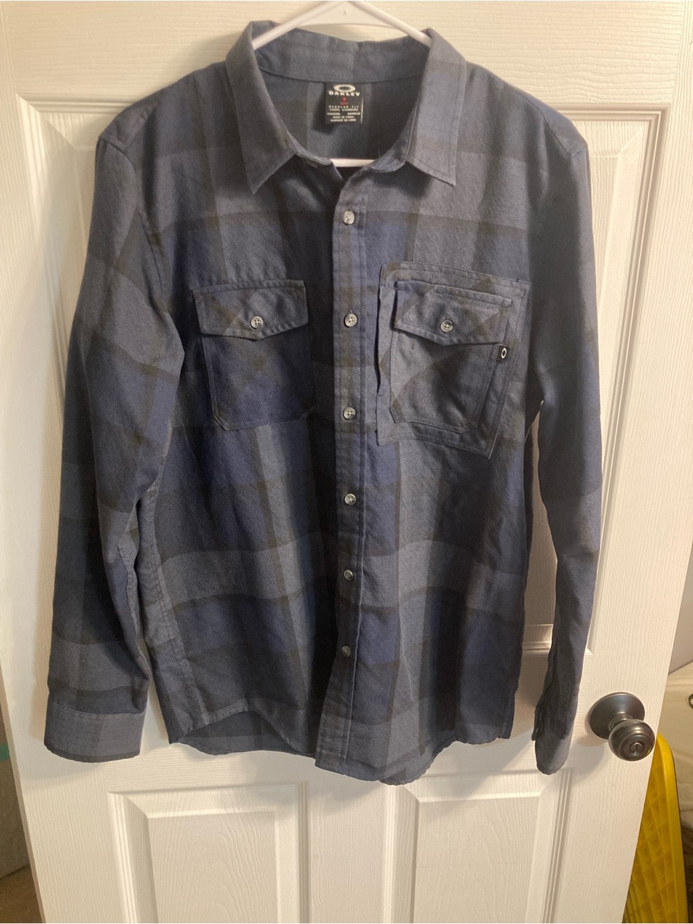 Oakley Blue and Gray Plaid Long-Sleeve Button-Down Shirt